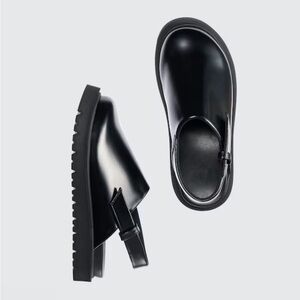 Uniqlo:C clogs - Large